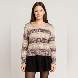 Knox Rose V-Neck Sweater in Cream and Brown